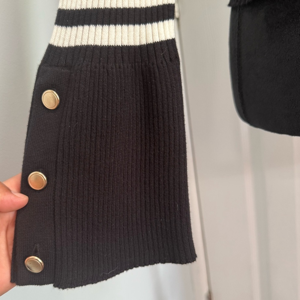 Anthropologie Striped V-Neck Sweater in Black and Cream - Picture 3 of 7